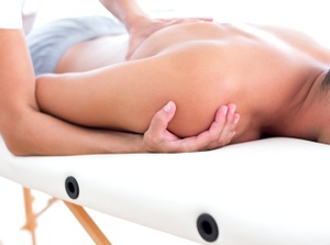 Education about massage therapy for pain relief 